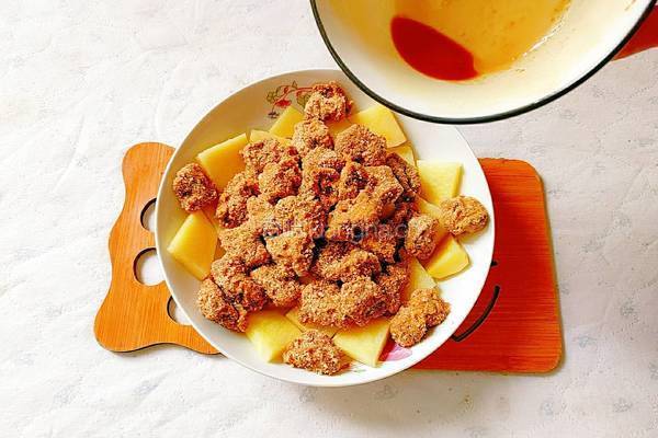 粉蒸牛肉的做法图解9