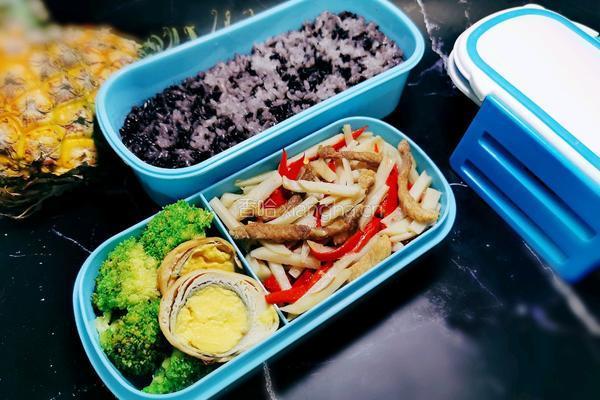 莲菜炒肉丝双色米便当的做法图解13