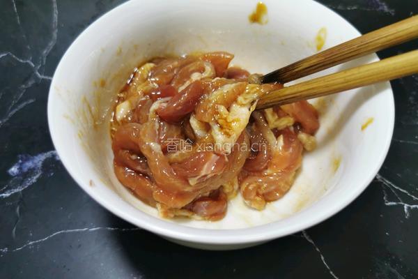 莲菜炒肉丝双色米便当的做法图解3