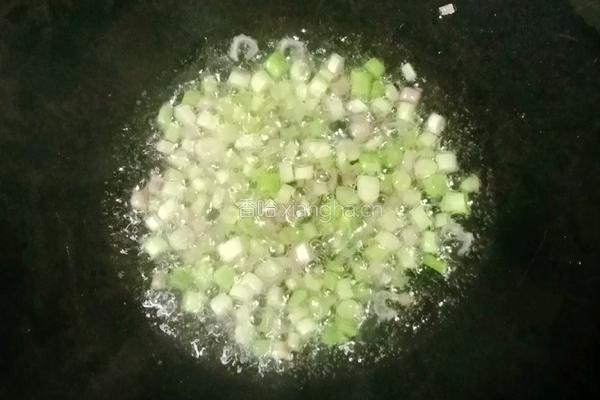 芹菜牛肉炒饭便当的做法图解8