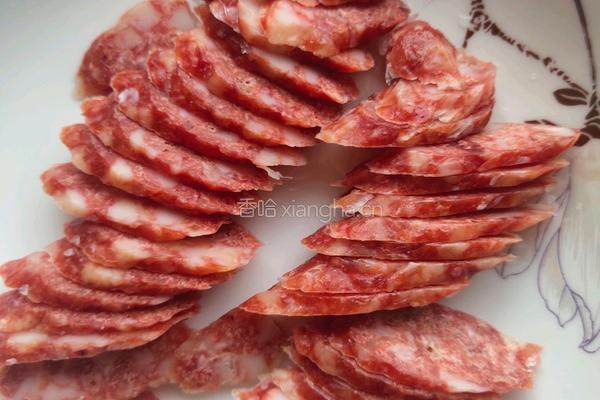 腊肠煲仔饭的做法图解2