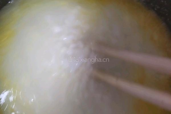腊肠煲仔饭的做法图解5