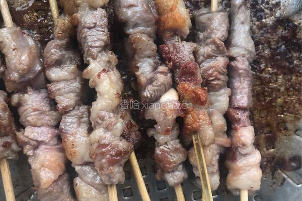 平底锅烤羊肉串的做法图解3