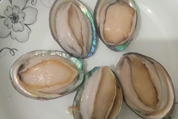 简易版蒸鲍鱼的做法图解1
