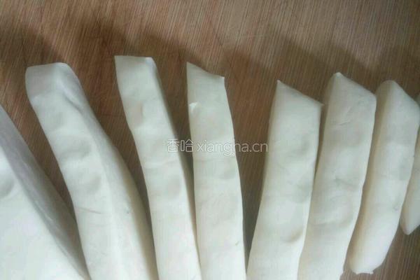 炒麻食的做法图解2