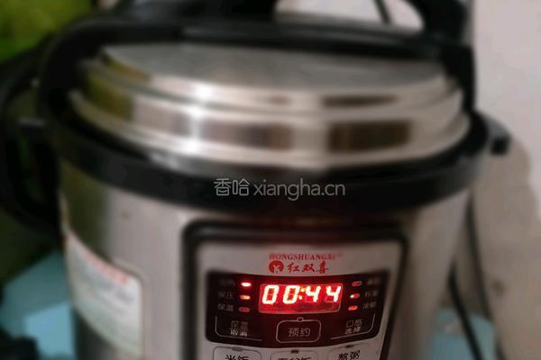 黄豆焖猪蹄的做法图解7