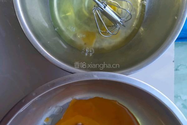 蒸蛋糕的做法图解1