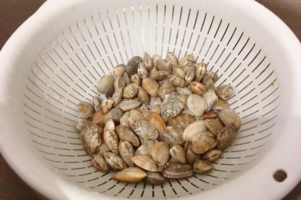 麻辣花甲(商用、独家)的做法图解1