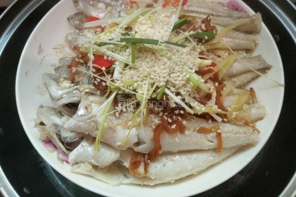 萝卜干蒸沙尖鱼的做法图解11