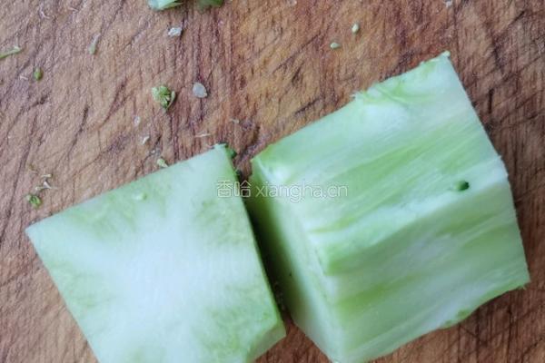 西兰花炒牛肉的做法图解2