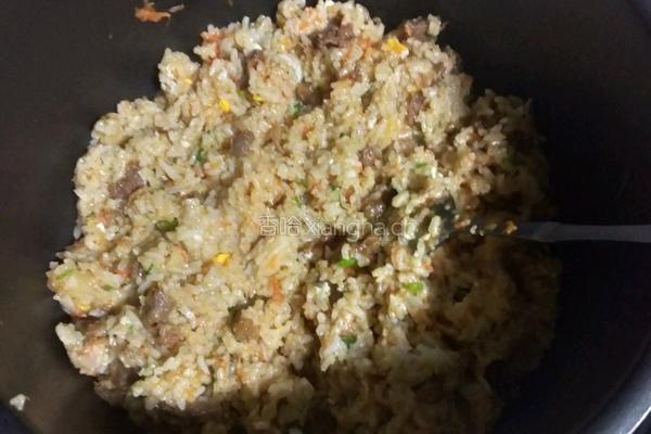 窝蛋牛肉饭的做法图解6