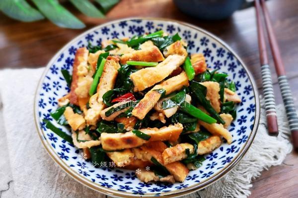 韭菜炒豆腐的做法图解14