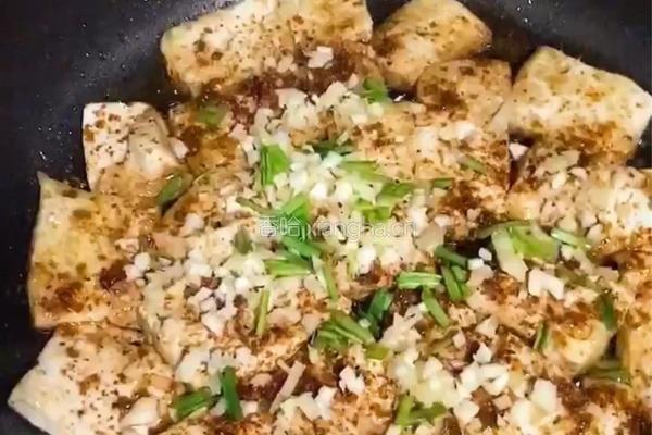 铁板豆腐的做法图解4