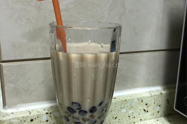 焦糖芋圆奶茶