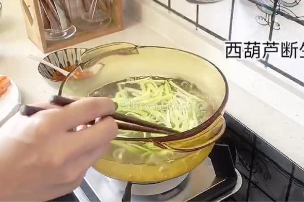 韩式拌饭的做法图解10