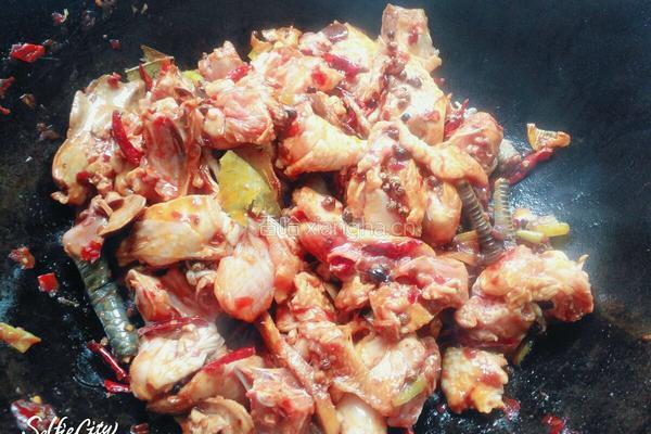 香菇土豆小公鸡的做法图解3