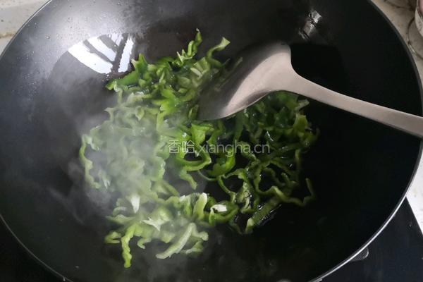 青椒炒瓠子的做法图解4