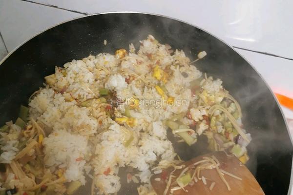 高阶版剁辣椒蛋炒饭的做法图解5