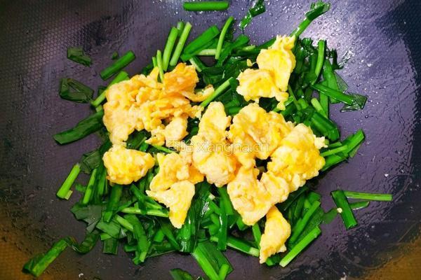 韭菜炒鸡蛋的做法图解10