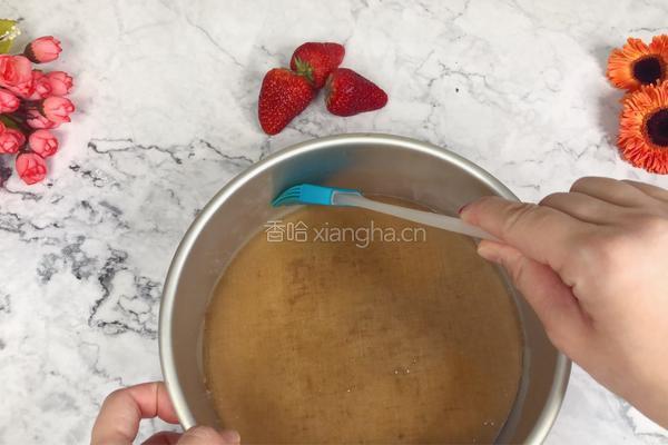 酸奶红丝绒戚风的做法图解18