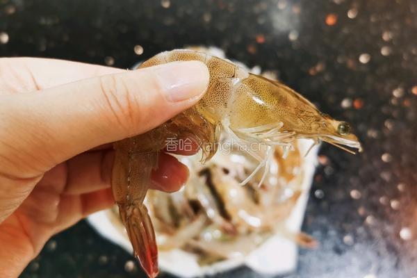 油焖虾的做法图解2