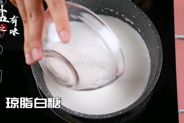 养生甜品3分钟学会杏仁豆腐好吃又健康的做法图解5