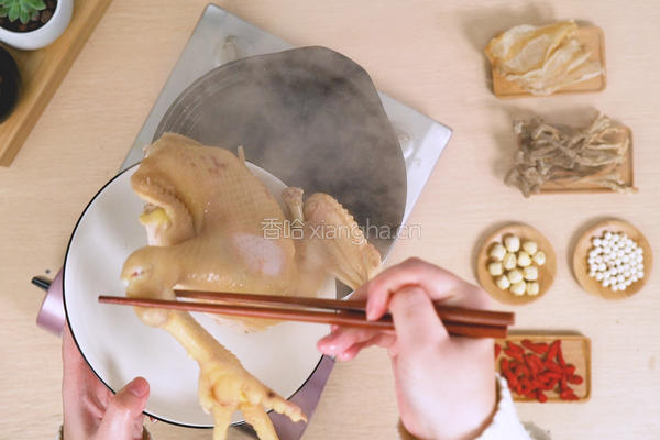 鹿茸菌菇汤包的做法图解2