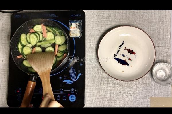 七叶食记 / 黄瓜炒火腿的做法图解3