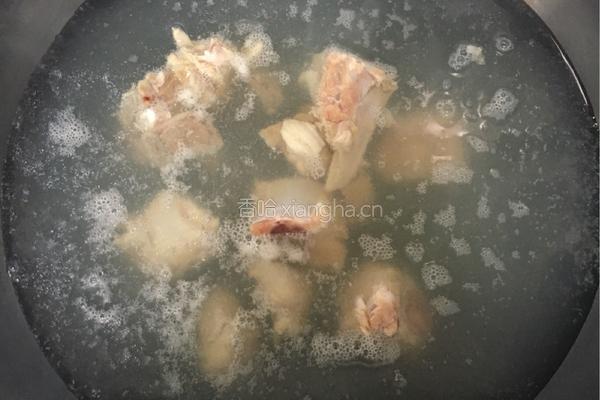 土豆烧排骨的做法图解3