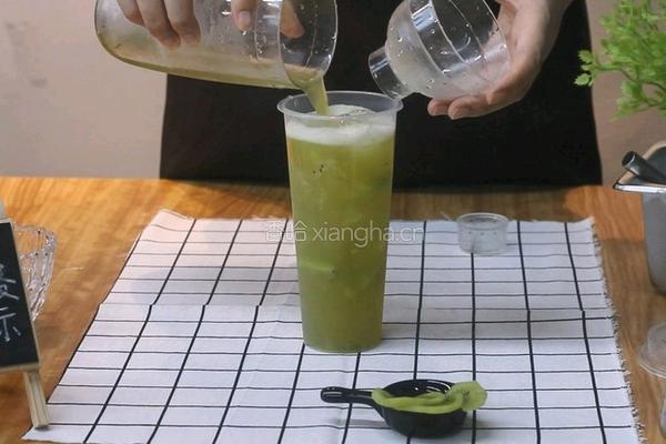 自制水果茶｜超多奇异果的做法图解6