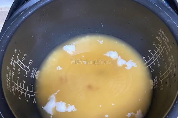 什锦焖饭—-电饭煲懒人饭的做法图解1