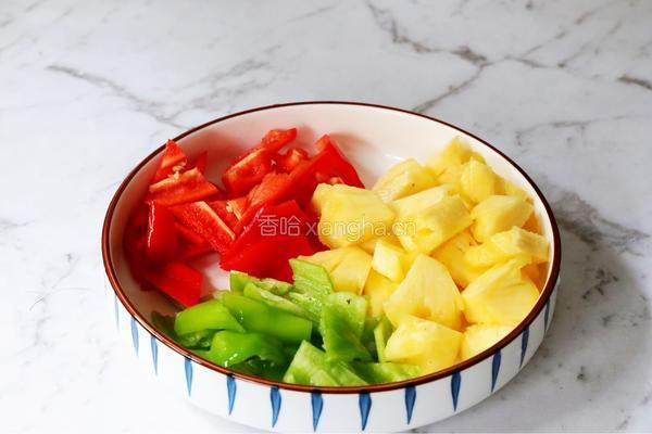 菠萝咕咾肉（鸡肉版）的做法图解3