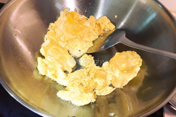西红柿鸡蛋剪刀面的做法图解11