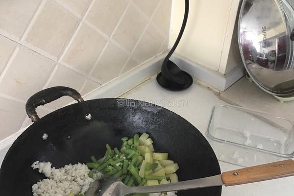 炒饭的做法图解5