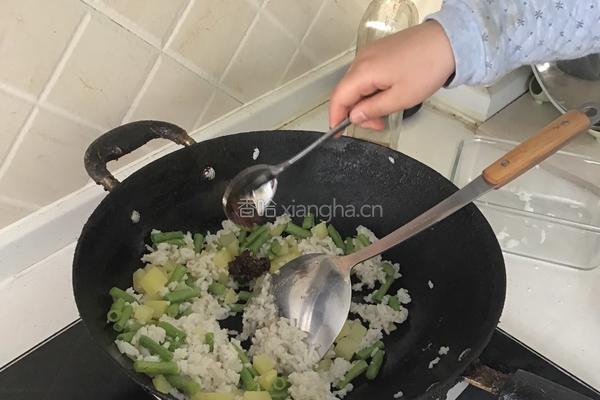 炒饭的做法图解8