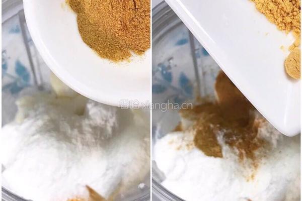【宝宝餐】补铁山药蛋黄饼的做法图解5