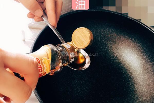 韩式面片儿汤的做法图解3