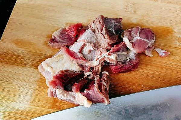 牛腩炒四季豆的做法图解7