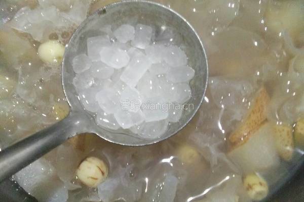银耳莲子羹的做法图解16