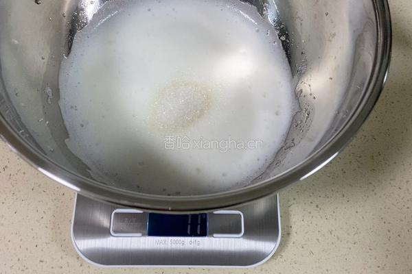 彩色波点奶油蛋糕的做法图解12