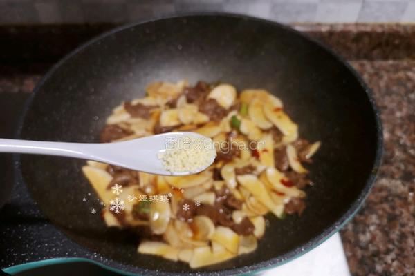 杏鲍菇炒牛肉的做法图解13
