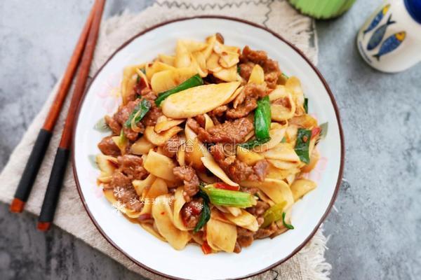 杏鲍菇炒牛肉的做法图解16