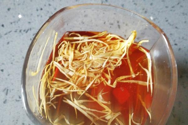 金丝皇菊 红茶的做法图解5