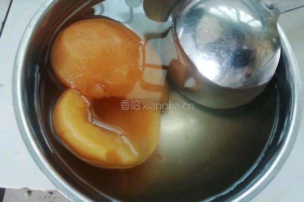 黄桃果冻布丁的做法图解2