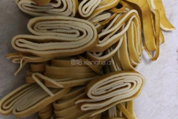 洋葱也爱吃豆腐的做法图解1