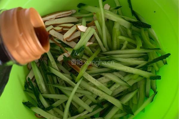 夏日避暑凉拌菜的做法图解2