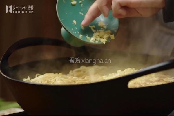 零失败 |『铁锅焖面』超馋人, 美味快手一锅出!的做法图解9