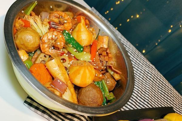 不用火锅底料的麻辣香锅（适合不吃辣的）的做法图解1