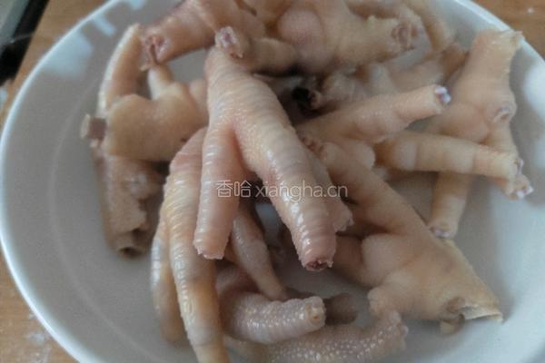 啤酒卤鸡爪的做法图解3