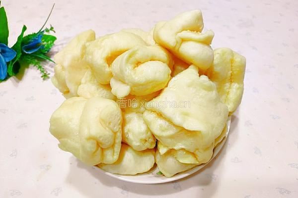 奶香芝麻花卷的做法图解20